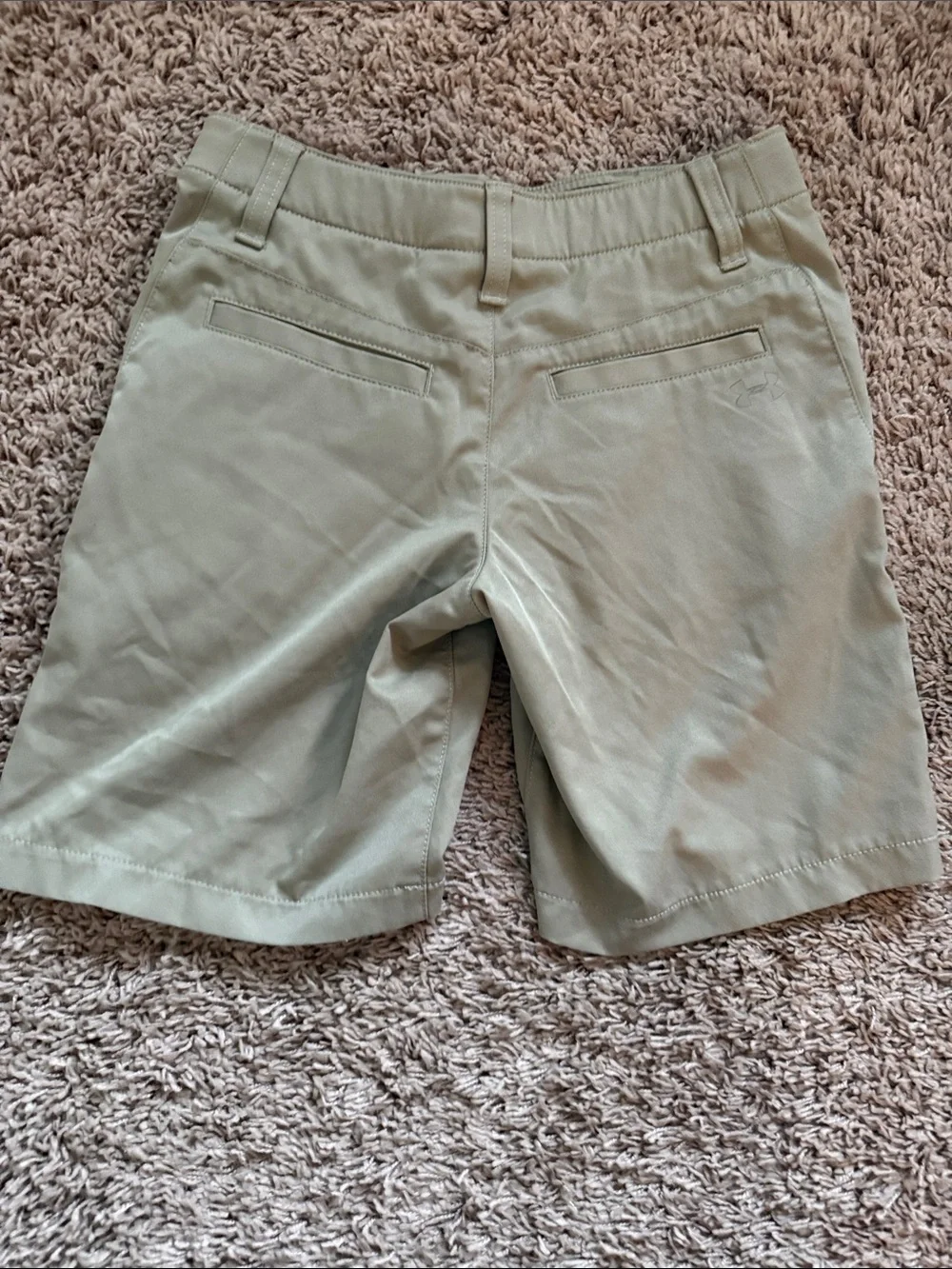 Under Armour kidsFlat Front Khaki Shorts - Light Tan